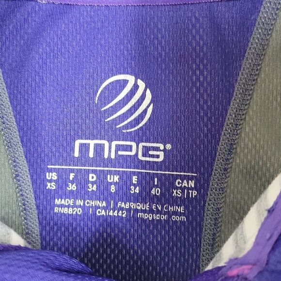 MPG Quarter-zip Running Top   - Picture 5 of 14